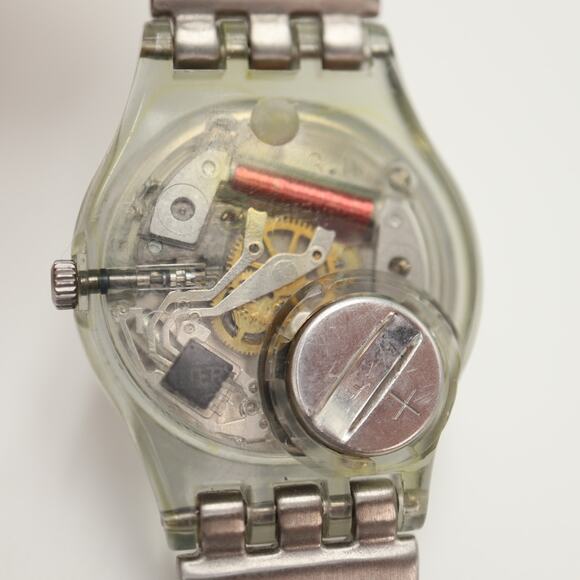 Vintage Swatch 2002 Silver Tone Womens Watch 25mm Steel Bracelet w New Battery - Picture 14 of 14